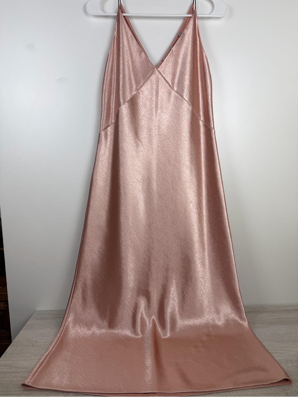 Vince V-Neck Bias Cut Midi Dress – Blush Pink | Size Small - Picture 8 of 16